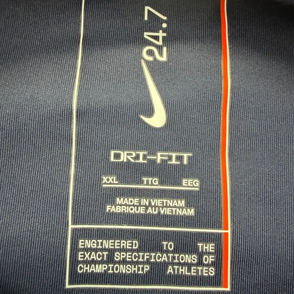 NEW Nike 24.7 Sweatshirt Mens XXL Impossibly Soft Dri-FIT Loose Fit Crewneck